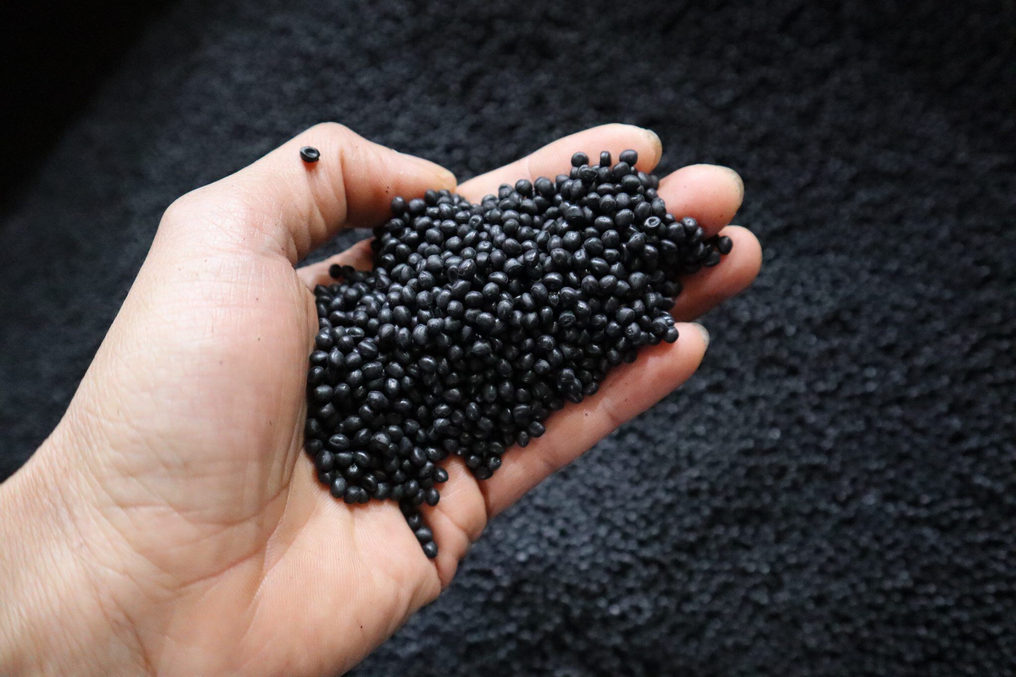 Carbon_black_premix3-scaled